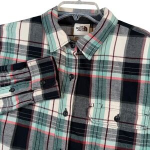 The North Face Womens Plaid Button Up Flannel Long Sleeve Plaid Size Medium